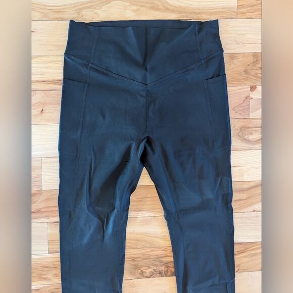 NWT Halara Leggings Size Large - Picture 4 of 8